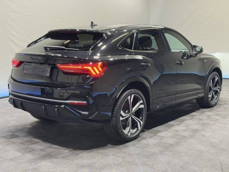 Audi Q3 35 TFSI Sporback  2023 REF 208