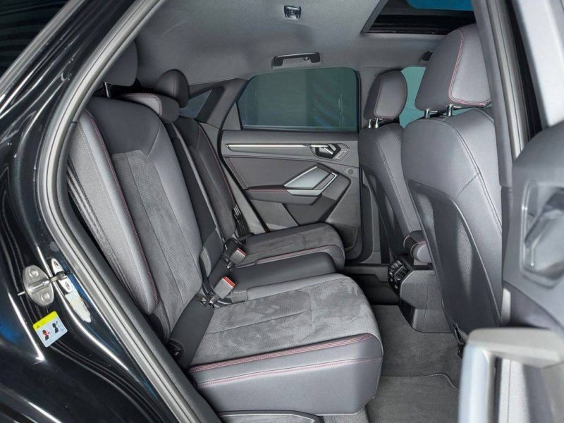 Audi Q3 35 TFSI Sporback  2023 REF 208