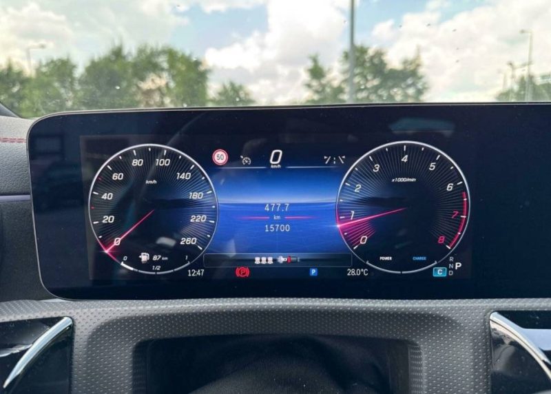 MERCEDES CLA 180 ESSENCE  2024 REF 222