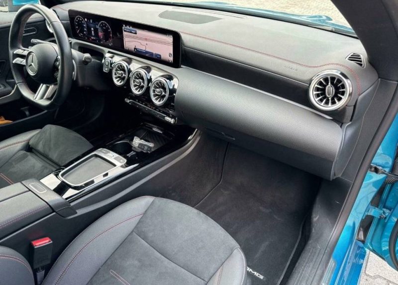 MERCEDES CLA 180 ESSENCE  2024 REF 222
