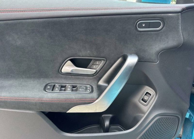 MERCEDES CLA 180 ESSENCE  2024 REF 222