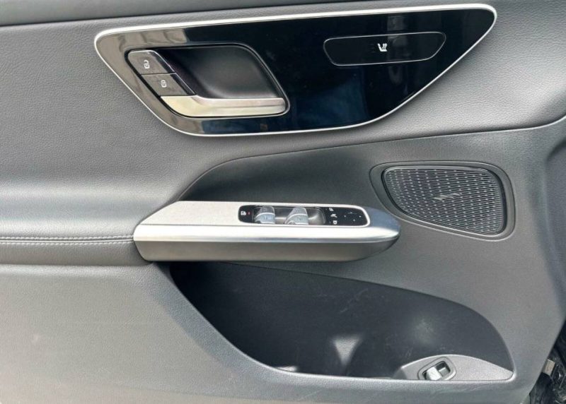 MERCEDES GLC 220 d 4MATIC AMG LINE 2024 REF 223