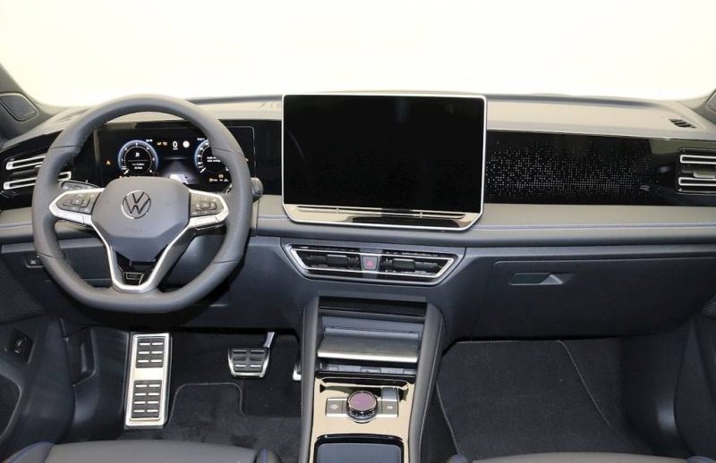 Volkswagen Tiguan 2.0 TDI 150 DSG7 R-Line Black Style - 213