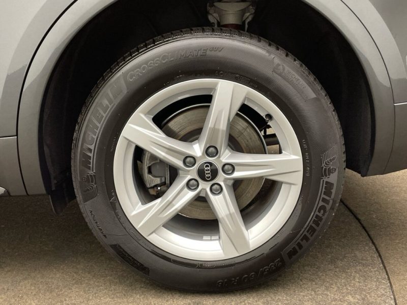 Audi Q5 2022 REF 209