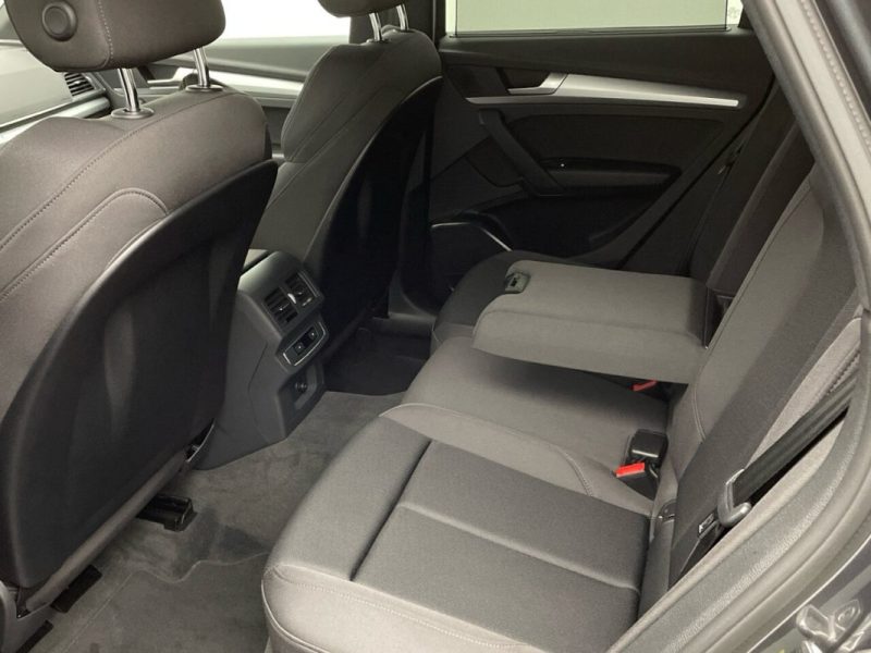 Audi Q5 2022 REF 209