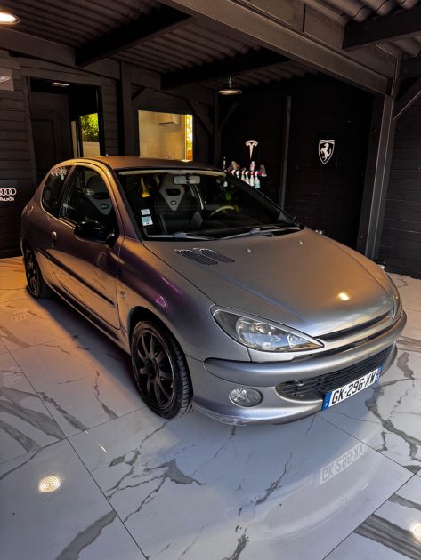 Peugeot 206 – 2.0 HDI – Très propre