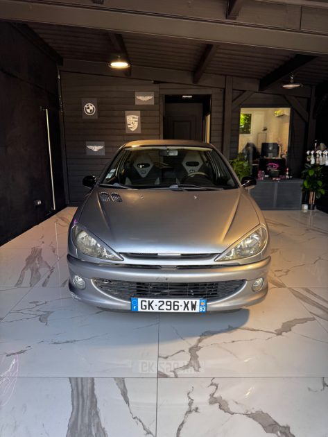 Peugeot 206 – 2.0 HDI – Très propre