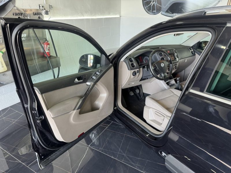 VOLKSWAGEN TIGUAN 2009