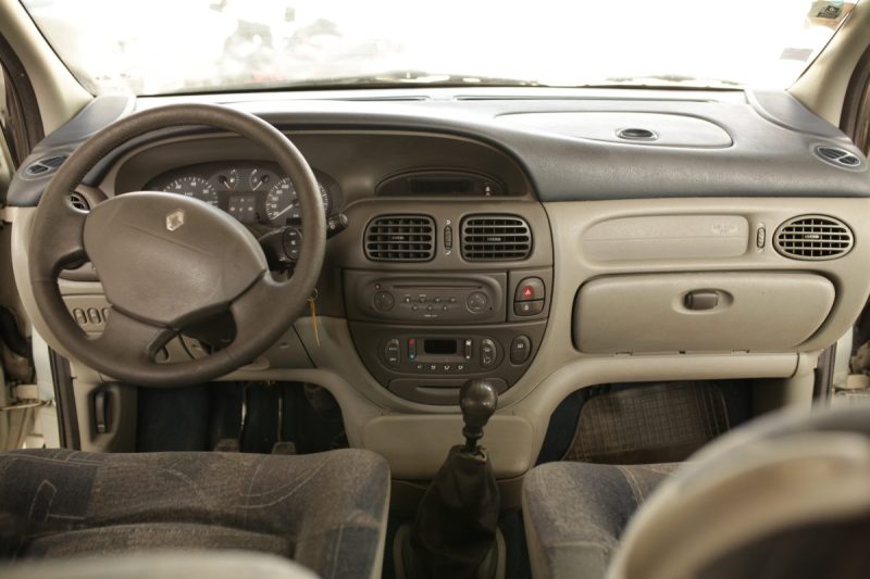 RENAULT SCÉNIC I  0001