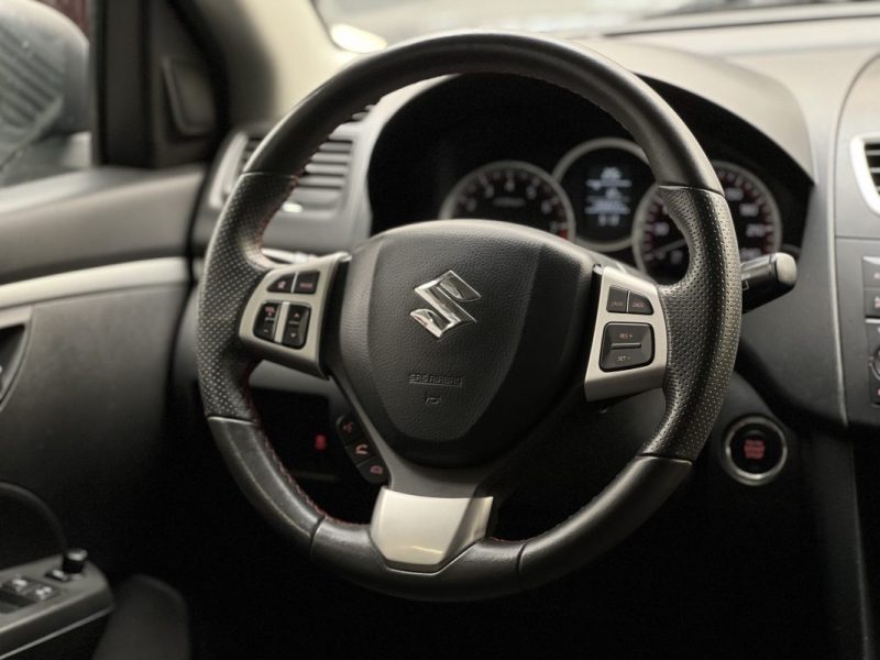 SUZUKI SWIFT III 1.6 VVT 136CH SPORT