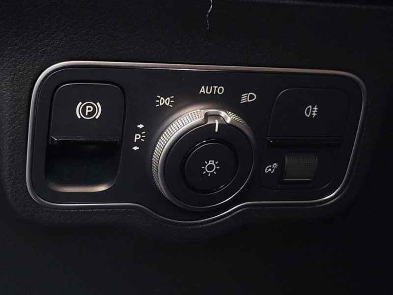 MERCEDES CLASSE GLA 200 1.3 i EQ BOOST 7G-DCT 163 cv 