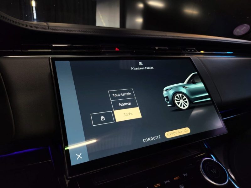 LAND ROVER RANGE ROVER SPORT III P440e 3.0 400cv SE PHEV AWD TOIT OUVRANT / 360° / MERIDIAN 