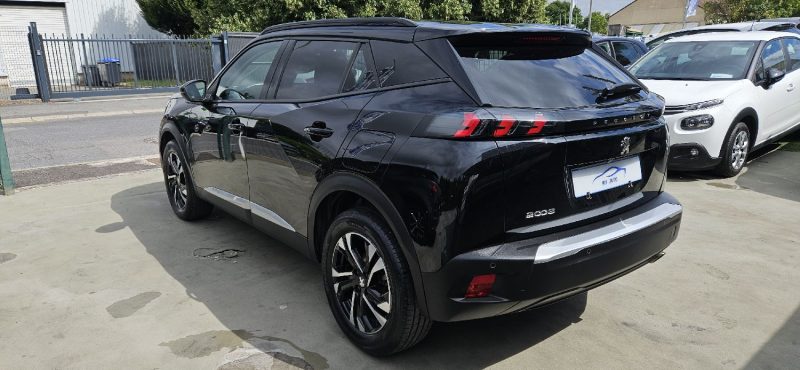 PEUGEOT 2008 2022