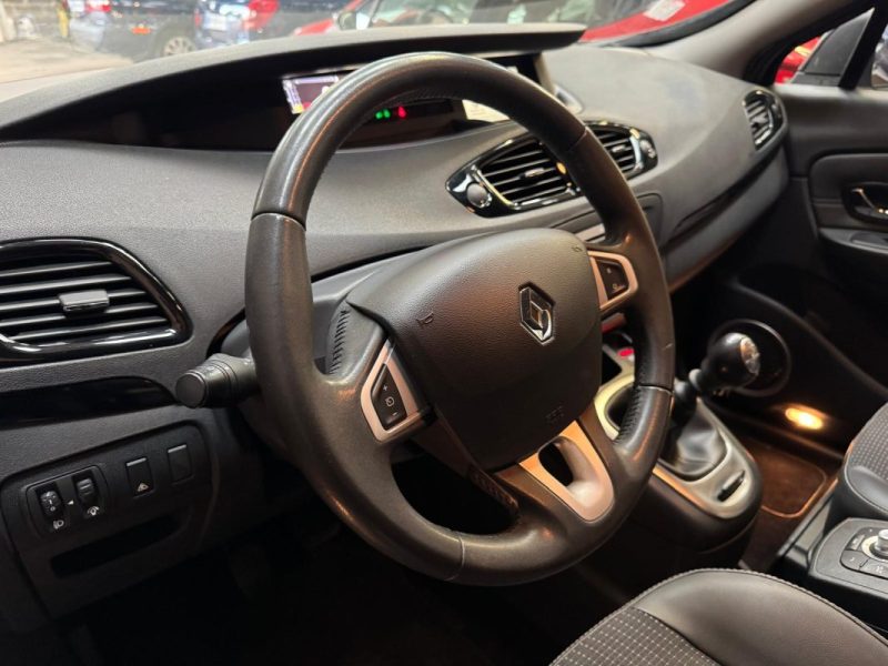 RENAULT MEGANE SCENIC 2012