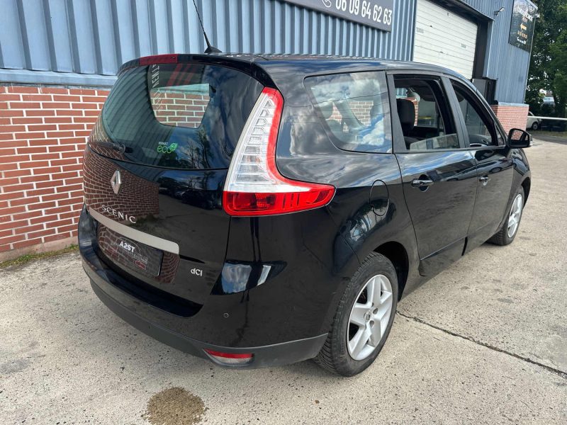 RENAULT MEGANE SCENIC 2014