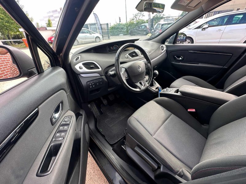 RENAULT MEGANE SCENIC 2014