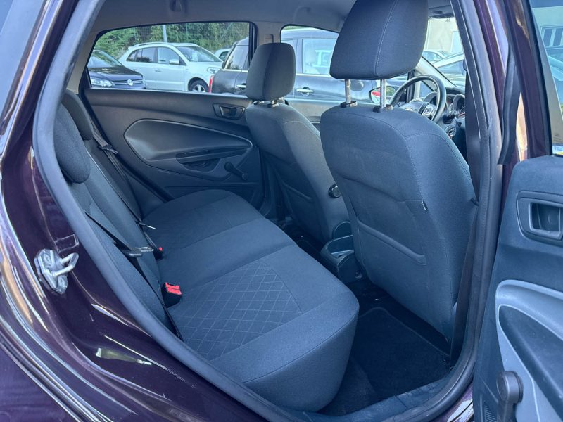 FORD FIESTA 1.4 TDCI 68 ch Ambiente 5 portes