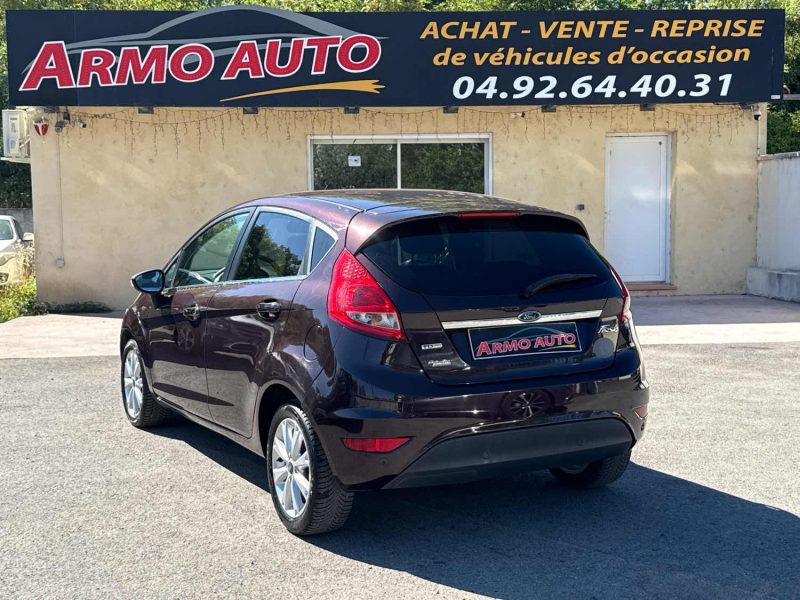 FORD FIESTA 1.4 TDCI 68 ch Ambiente 5 portes