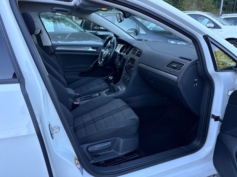 VOLKSWAGEN GOLF VII 2013