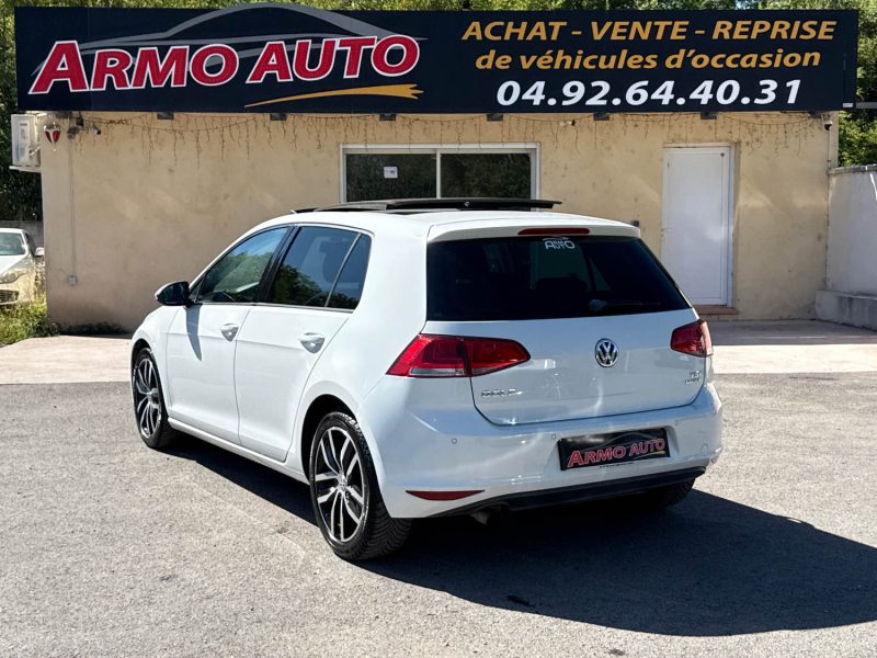 VOLKSWAGEN GOLF VII 2013