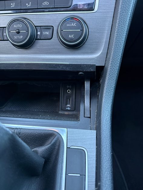 VOLKSWAGEN GOLF VII 2013