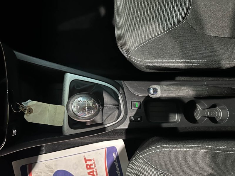 RENAULT CLIO IV Expression 90g dCi 90 Energy eco2 