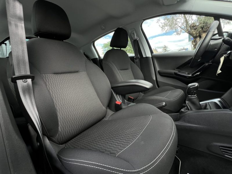 PEUGEOT 208 PHASE 2 II 1.2 82 Cv ECRAN TACTILE / 5 PORTES 49 100 Kms CRIT AIR 1 - GARANTIE 1 AN