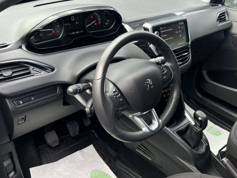 PEUGEOT 208 PHASE 2 II 1.2 82 Cv ECRAN TACTILE / 5 PORTES 49 100 Kms CRIT AIR 1 - GARANTIE 1 AN