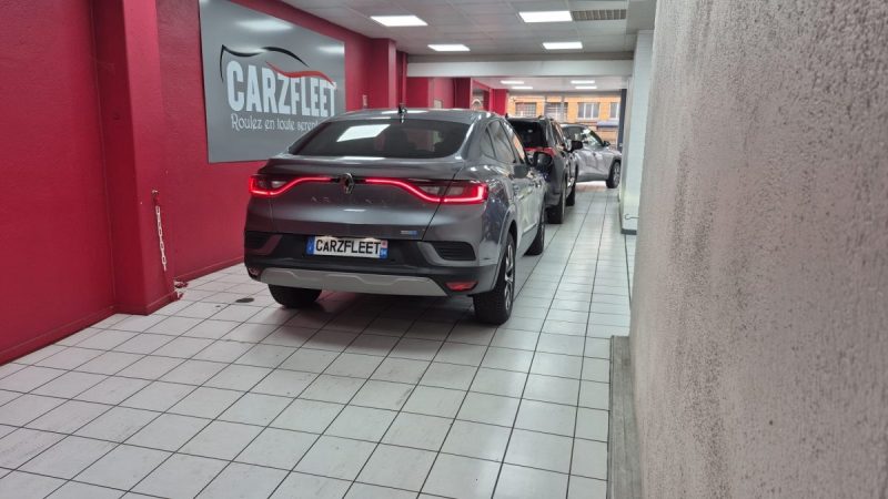 RENAULT ARKANA E-TECH 2022