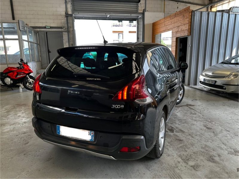 PEUGEOT 3008 2.0 e-hdi Hybrid + Elec ETG6 163cv