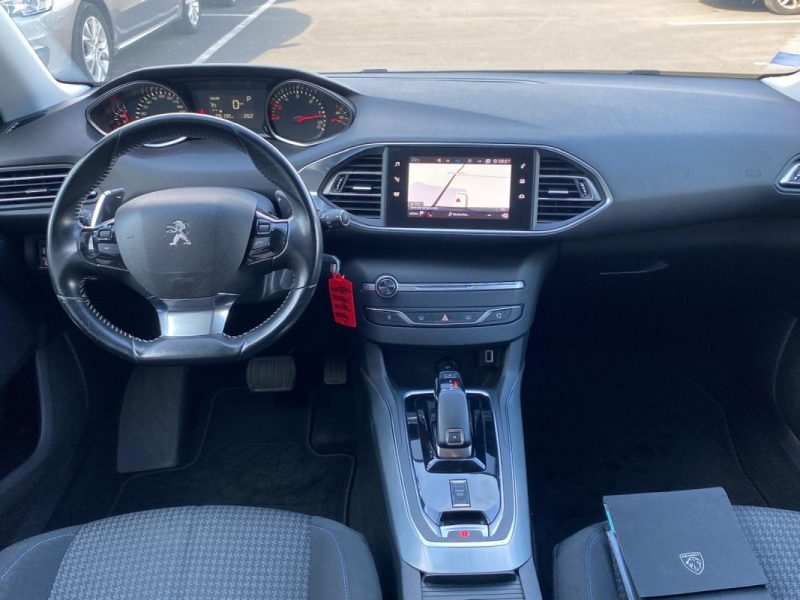 PEUGEOT 308 2019