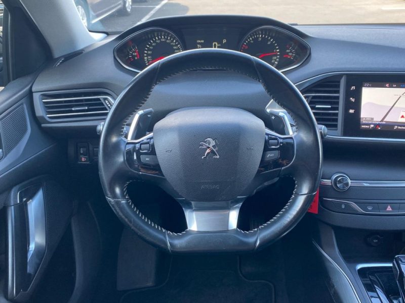 PEUGEOT 308 2019