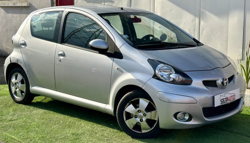 TOYOTA AYGO 2009