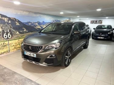 PEUGEOT 5008 7 PLACES 1.5 HDi 130ch TVA RÉCUPÉRABLE