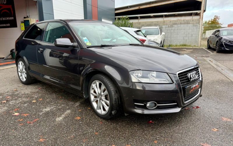 AUDI A3 AUDI A3 1.6 TDI 105 CH  