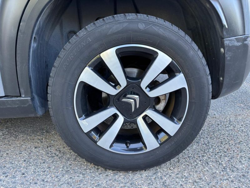 CITROEN C3 AIRCROSS 1.2 110cv SHINE BVA6 - DISTRIBUTION NEUVE