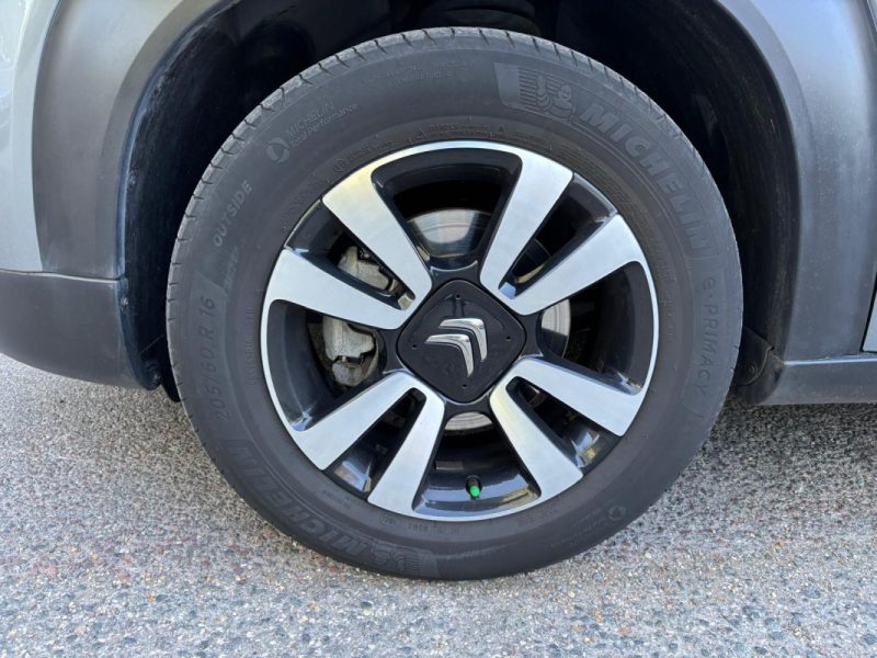 CITROEN C3 AIRCROSS 1.2 110cv SHINE BVA6 - DISTRIBUTION NEUVE