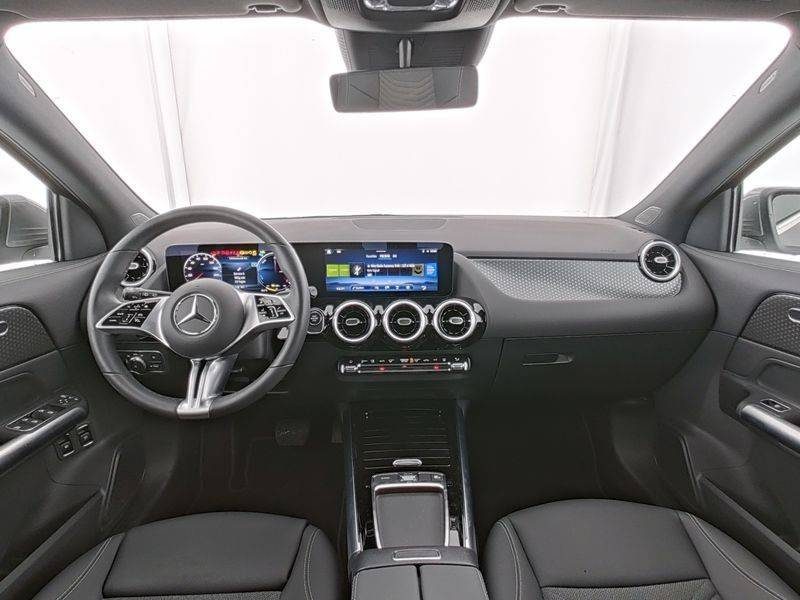 Mercedes-Benz GLA 250 e Finition Progressive Line Advanced REF 220