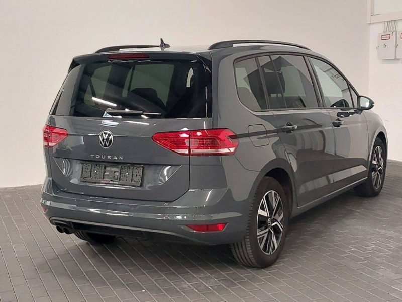 Volkswagen Touran Comfortline 2.0 TDI 150ch 2023 REF 215