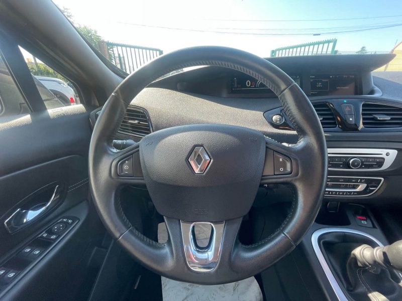 RENAULT SCENIC 3 PHASE 3 LOUNGE 1.2 TCE 130CV CRIT'AIR 1 2015