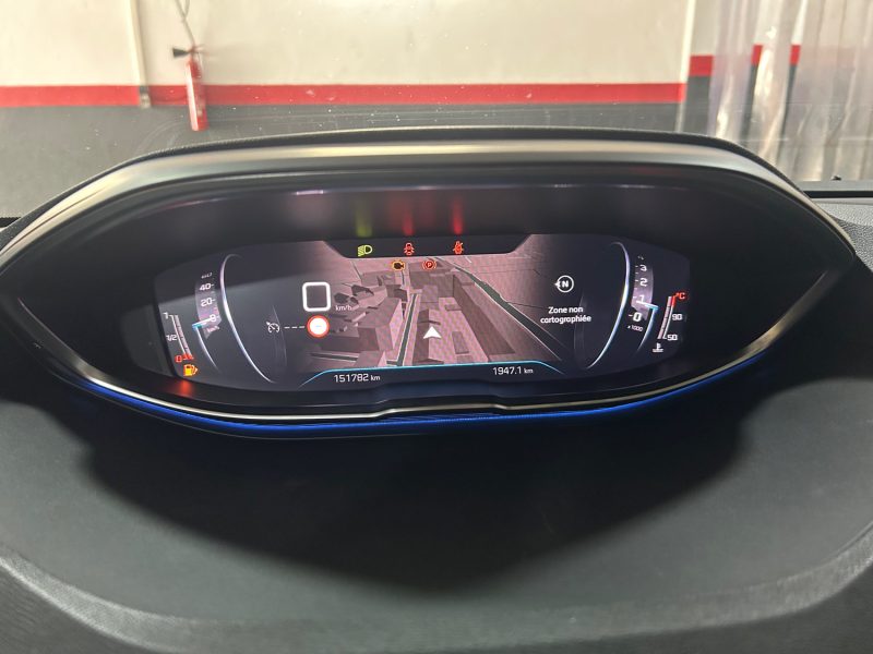 PEUGEOT 5008 1.5 HDi 130ch TVA RÉCUPÉRABLE