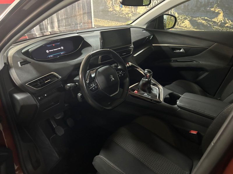 PEUGEOT 5008 1.5 HDi 130ch TVA RÉCUPÉRABLE