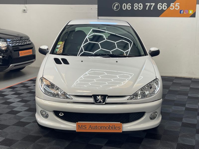 PEUGEOT 206 SEULEMENT 26000KMS 1.4 75ch XBOX 360 1ERE MAIN GARANTIE 12 MOIS, HISTORIQUE COMPLET
