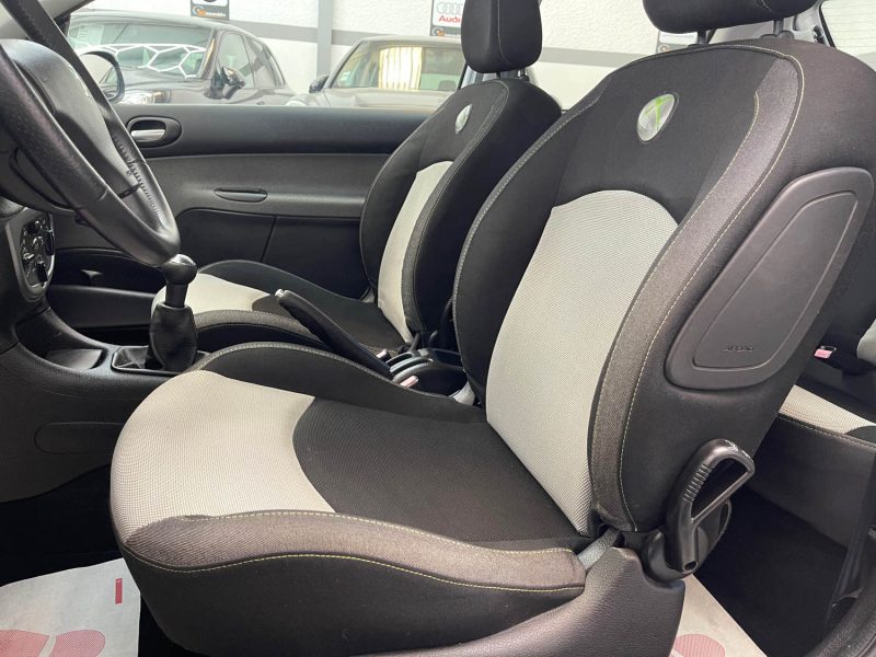 PEUGEOT 206 SEULEMENT 26000KMS 1.4 75ch XBOX 360 1ERE MAIN GARANTIE 12 MOIS, HISTORIQUE COMPLET