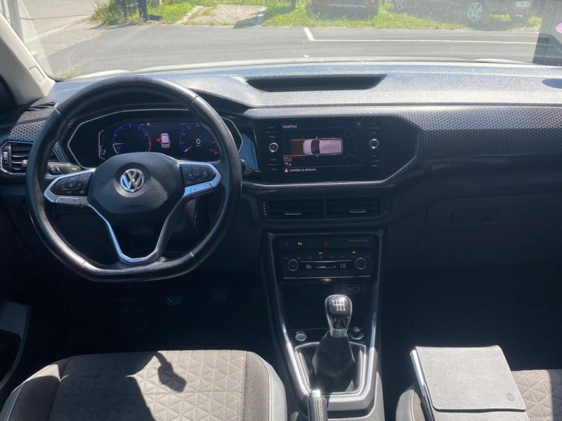 VOLKSWAGEN T-CROSS 2019