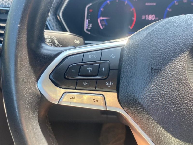 VOLKSWAGEN T-CROSS 2019