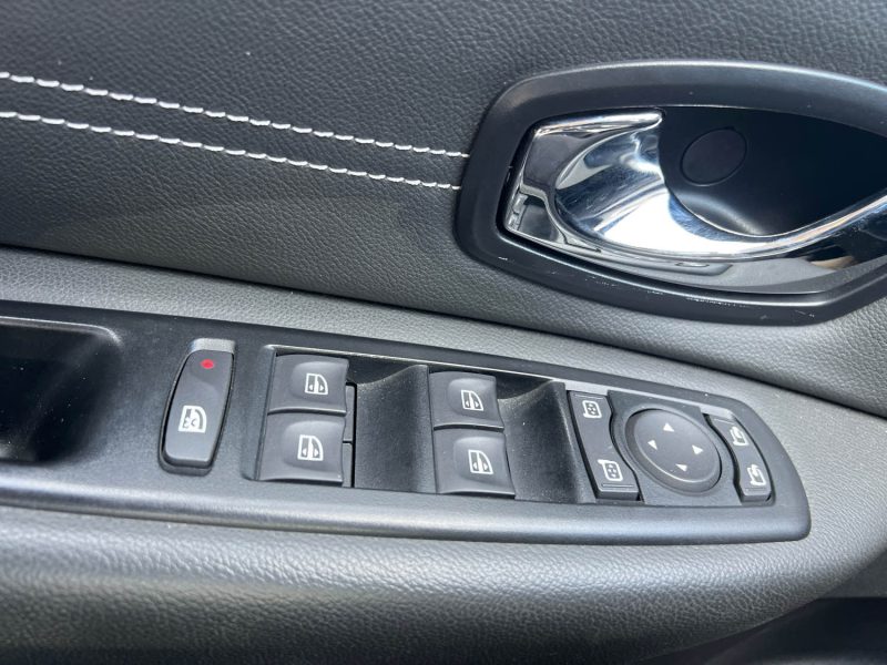 RENAULT SCENIC 2015 1.2 TCe 130ch energy Bose 