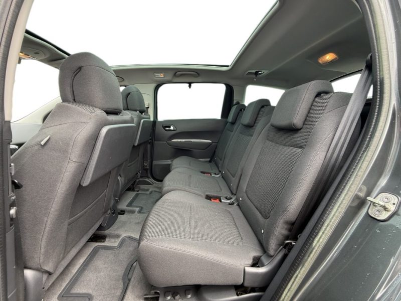 PEUGEOT 5008 2.0 HDI 163ch 1.Main Boite Auto