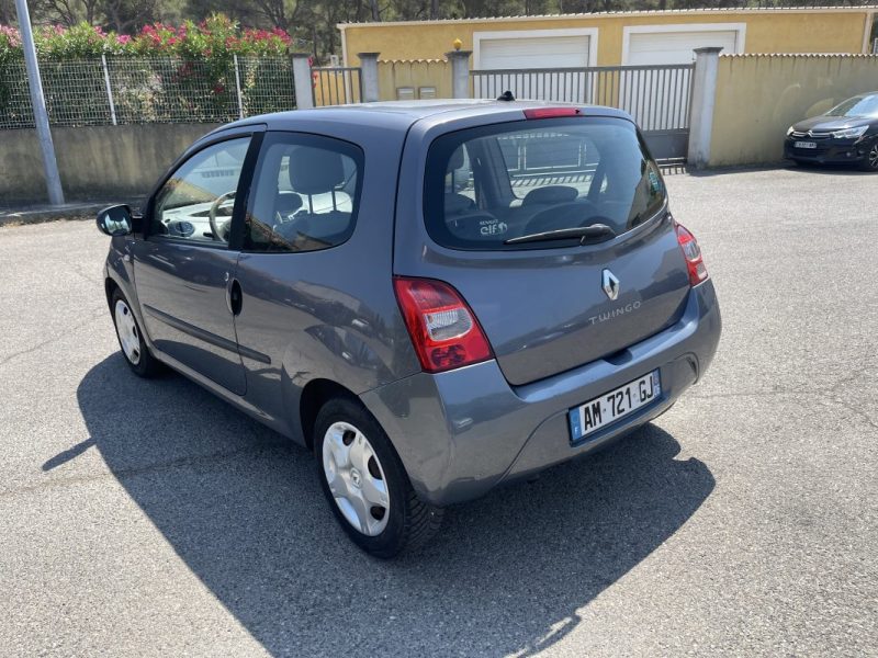 RENAULT TWINGO 2010