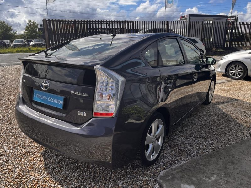TOYOTA PRIUS 136h Dynamic 17 pouces Cuir 07/2011